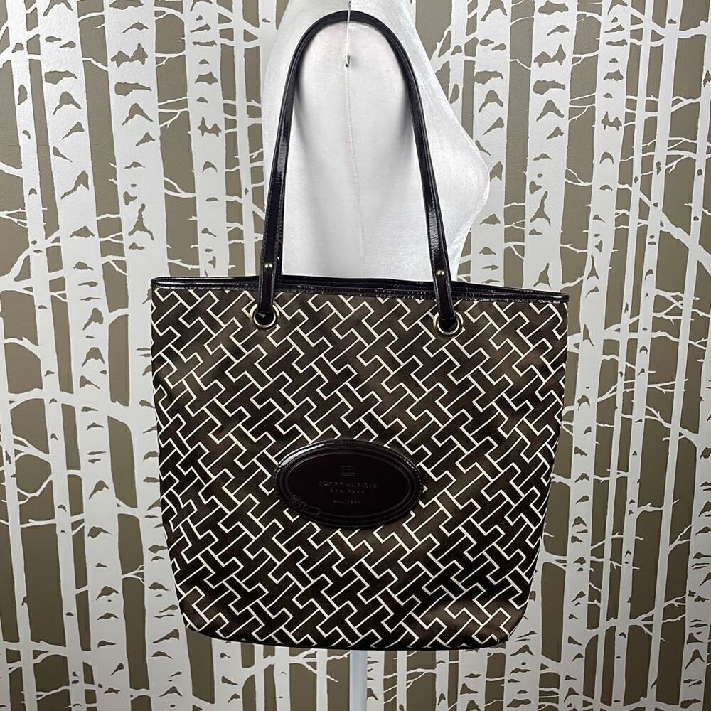 Tommy Hilfiger Logo Print Brown Sateen Patent Leather Trim Tote Bag